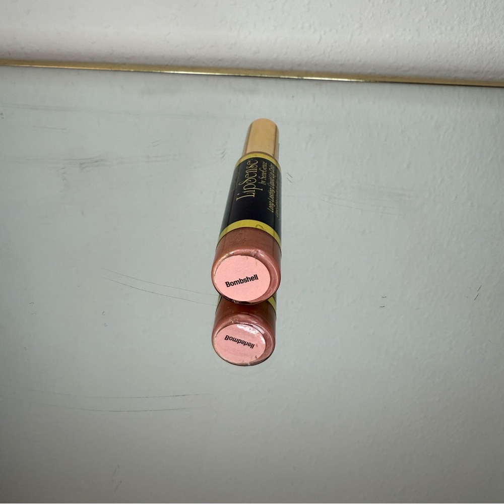 Bombshell Senegence Lipsense Long Lasting Liquid Lipstick 0.25 oz SEELED‎